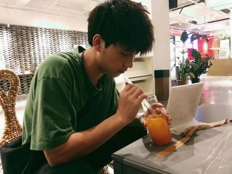 一花一世界的第二张照片--柳州蓝颜知己交友网