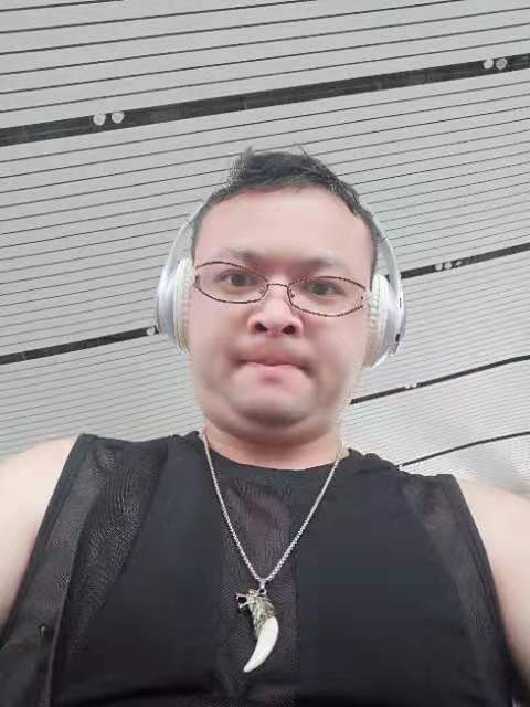 醉叶孤城的第一张照片--柳州蓝颜知己交友网